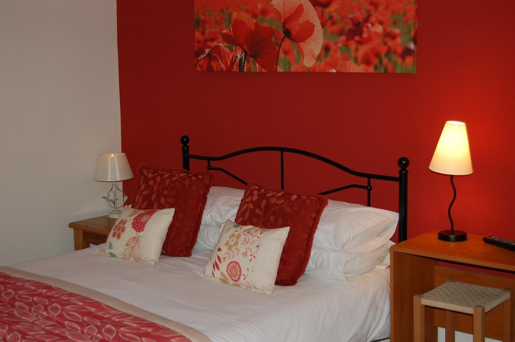 The Mitre Inn Witheridge Oda fotoğraf