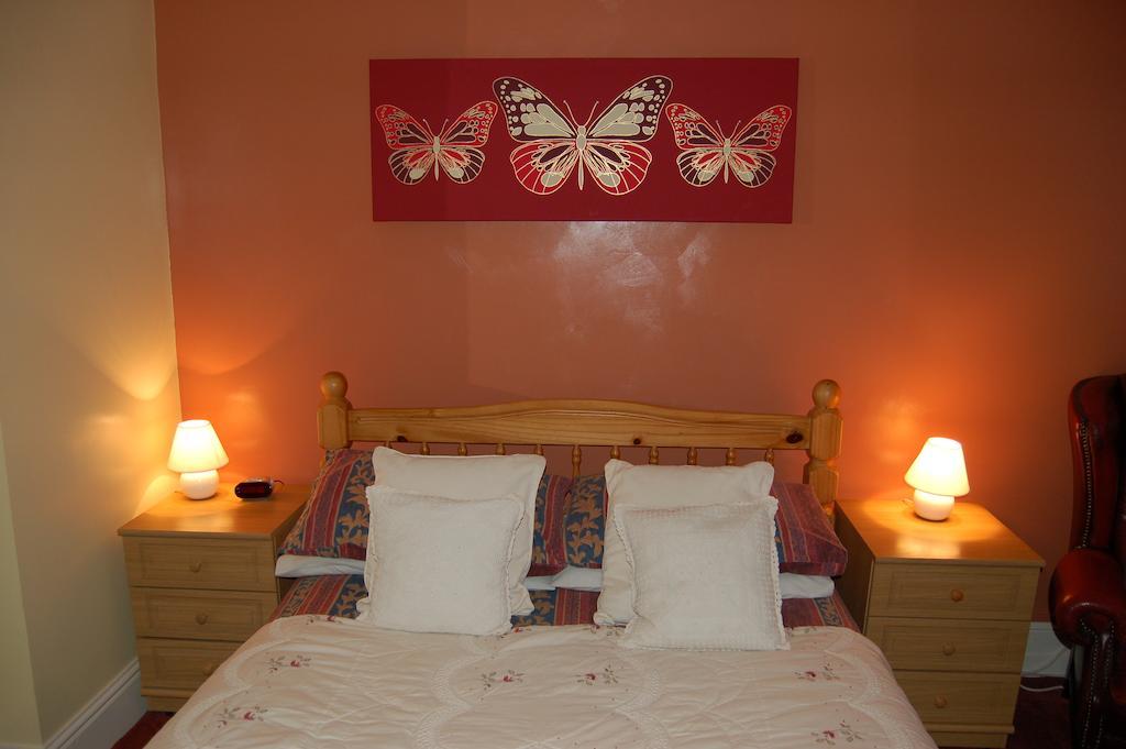 The Mitre Inn Witheridge Oda fotoğraf